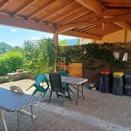 Cascina Legnago Trilocale A 6 Chilometri Da Salo' Daire Villanuova sul clisi Dış mekan fotoğraf